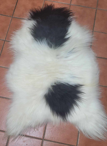 natural Icelandic sheepskin rug
