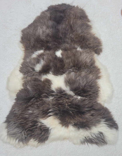 natural sheepskin rug