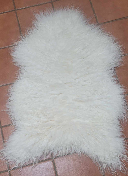 Ethically sourced curly Icelandic sheepskin rug for Hygge and mountain decor