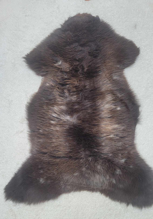 natural sheepskin rug