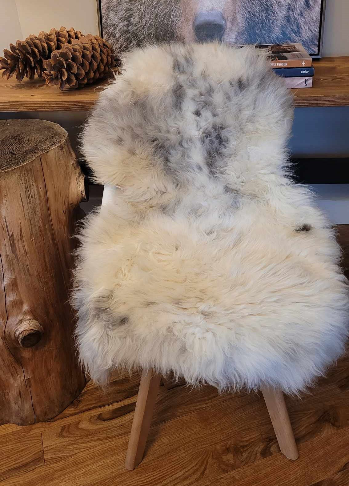 natural sheepskin rug